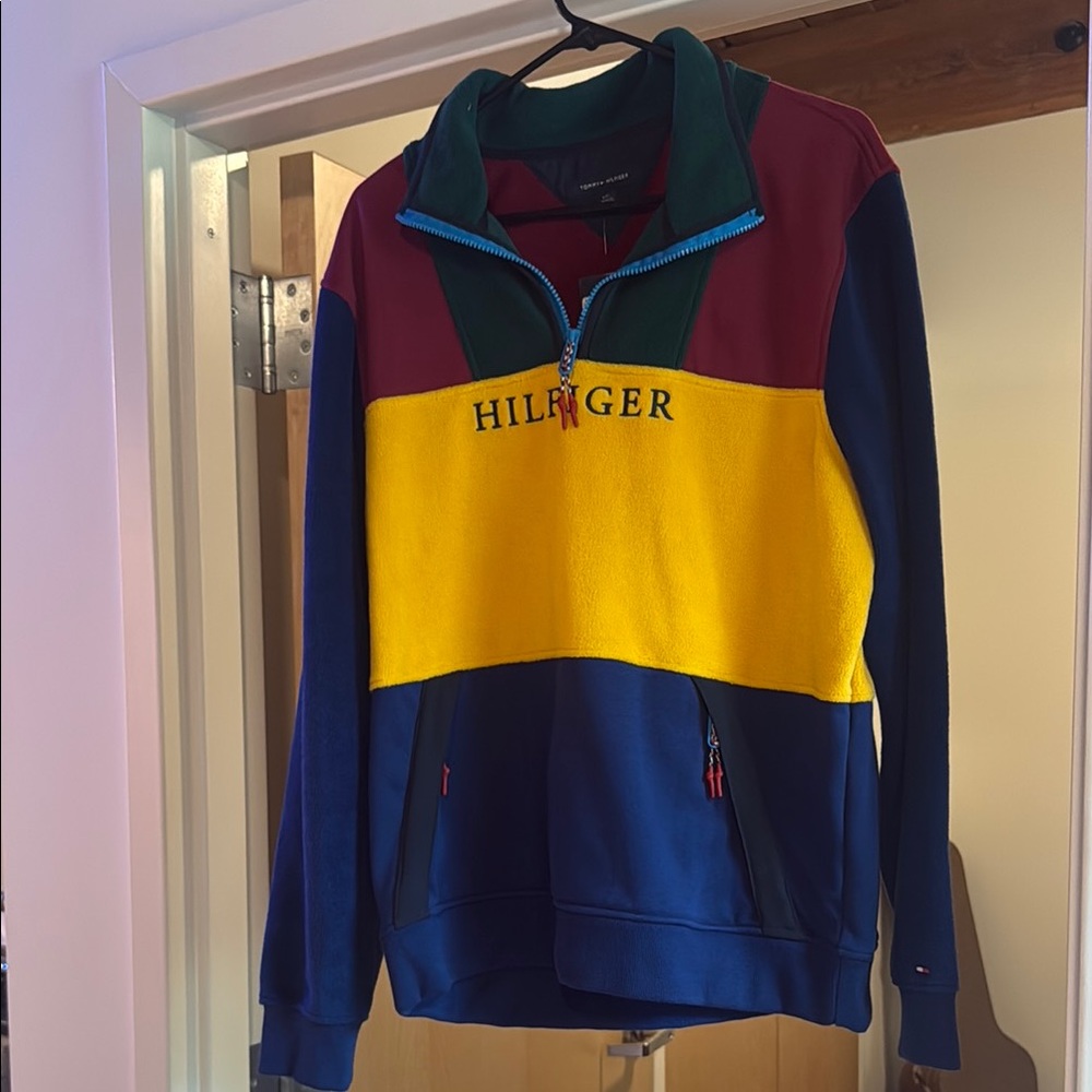 Tommy Hilfiger quarter zip NWT